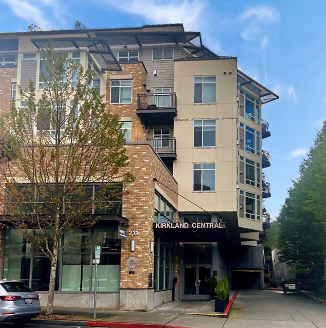 Kirkland Condo: 211 Kirkland Ave, #519