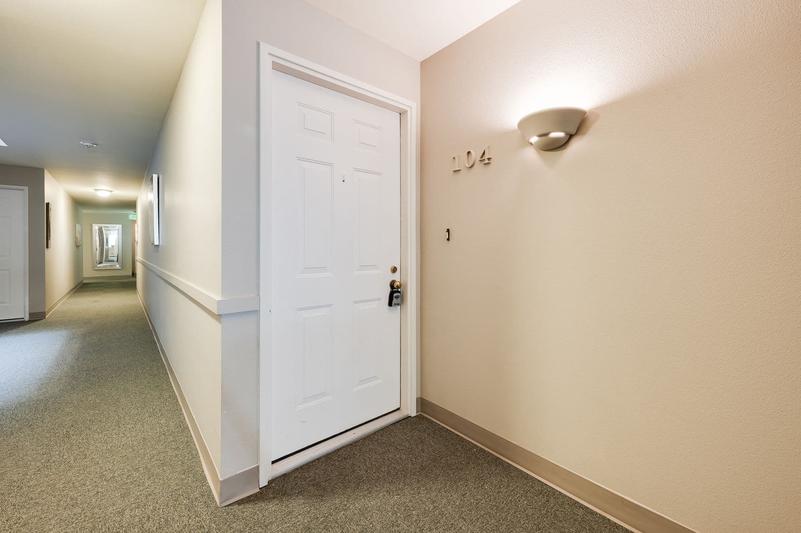 Issaquah Condo: 4152 Providence Point Dr SE #104