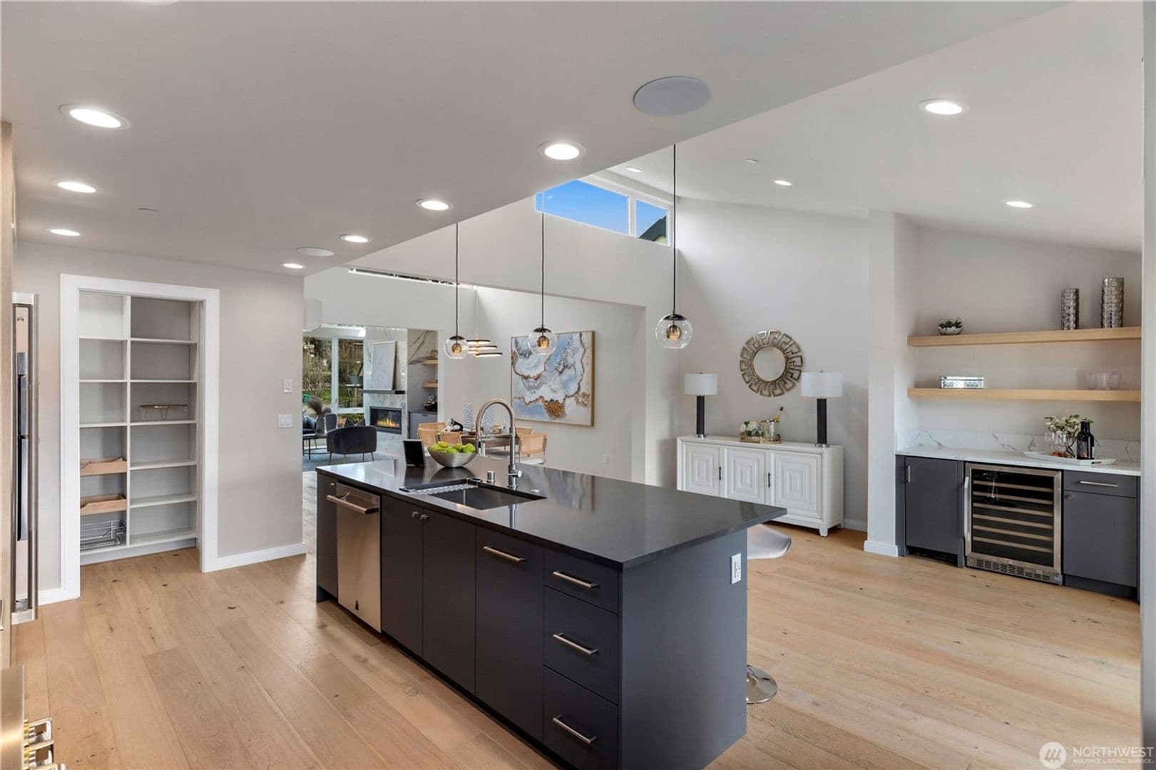 Kirkland House: 1309 Market Street