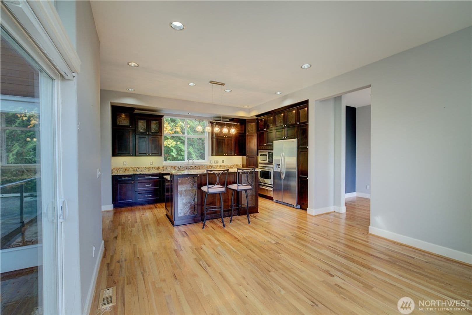 Kirkland House: 9425 110th Place NE
