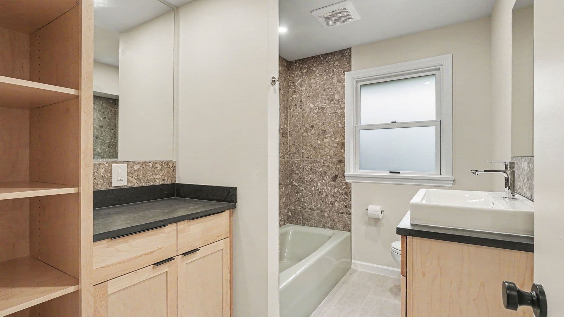Seattle House: 10680 Marine View Drive SW