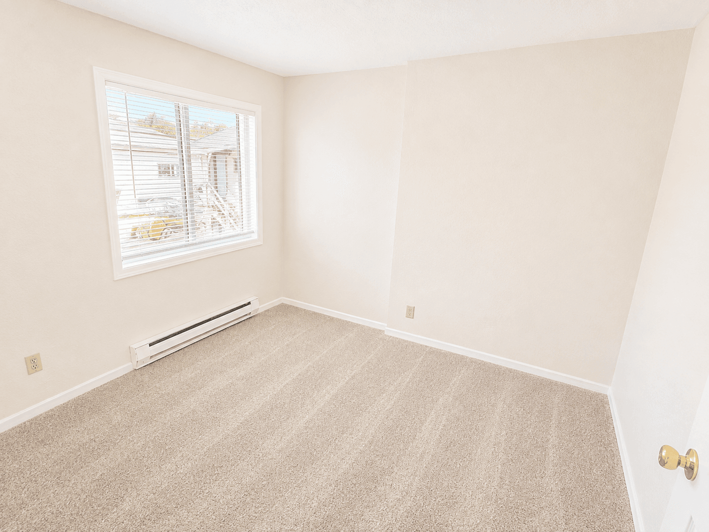 Seattle Condo: 4209 37th Ave S #B