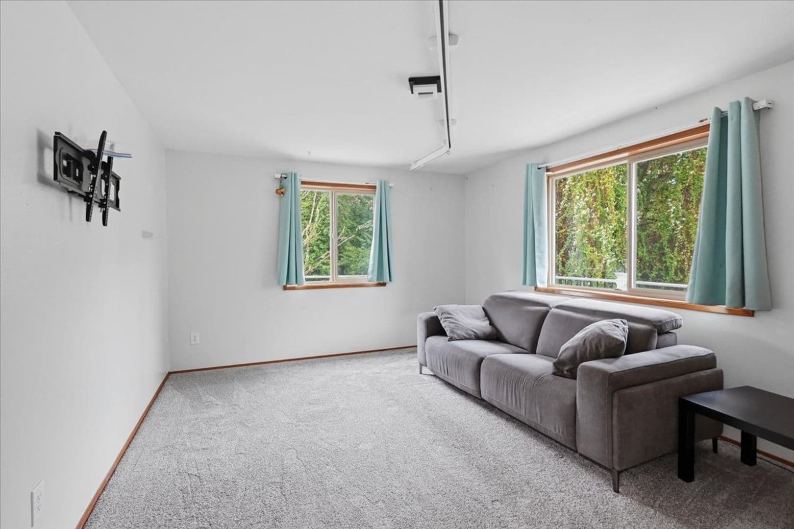 Seattle House: 11048 Lotus Place S