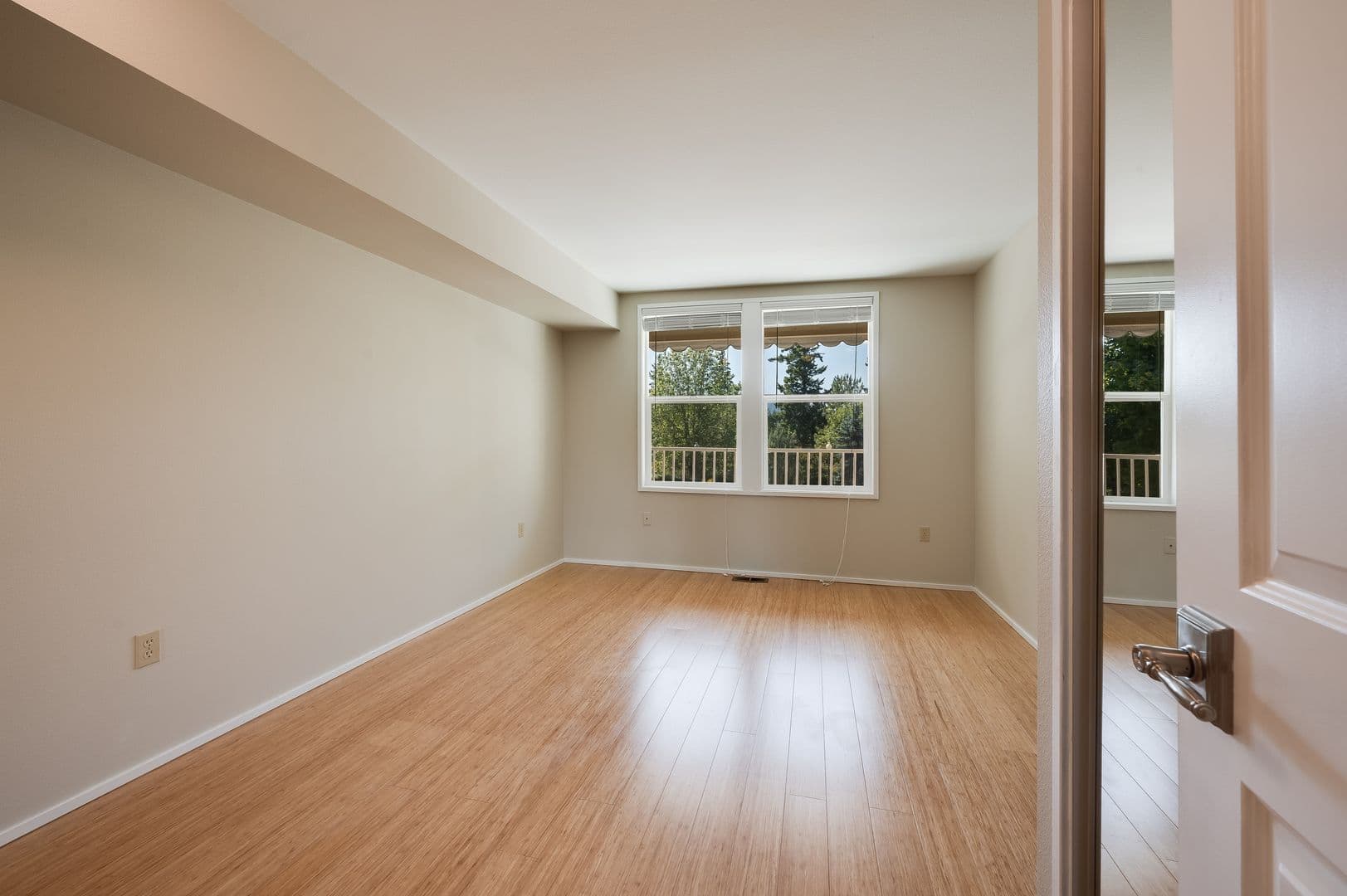 Issaquah Condo: 4152 Providence Point Dr SE #104