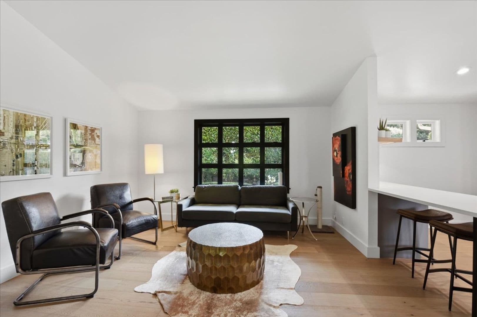 Medina House: 631 84th Avenue NE