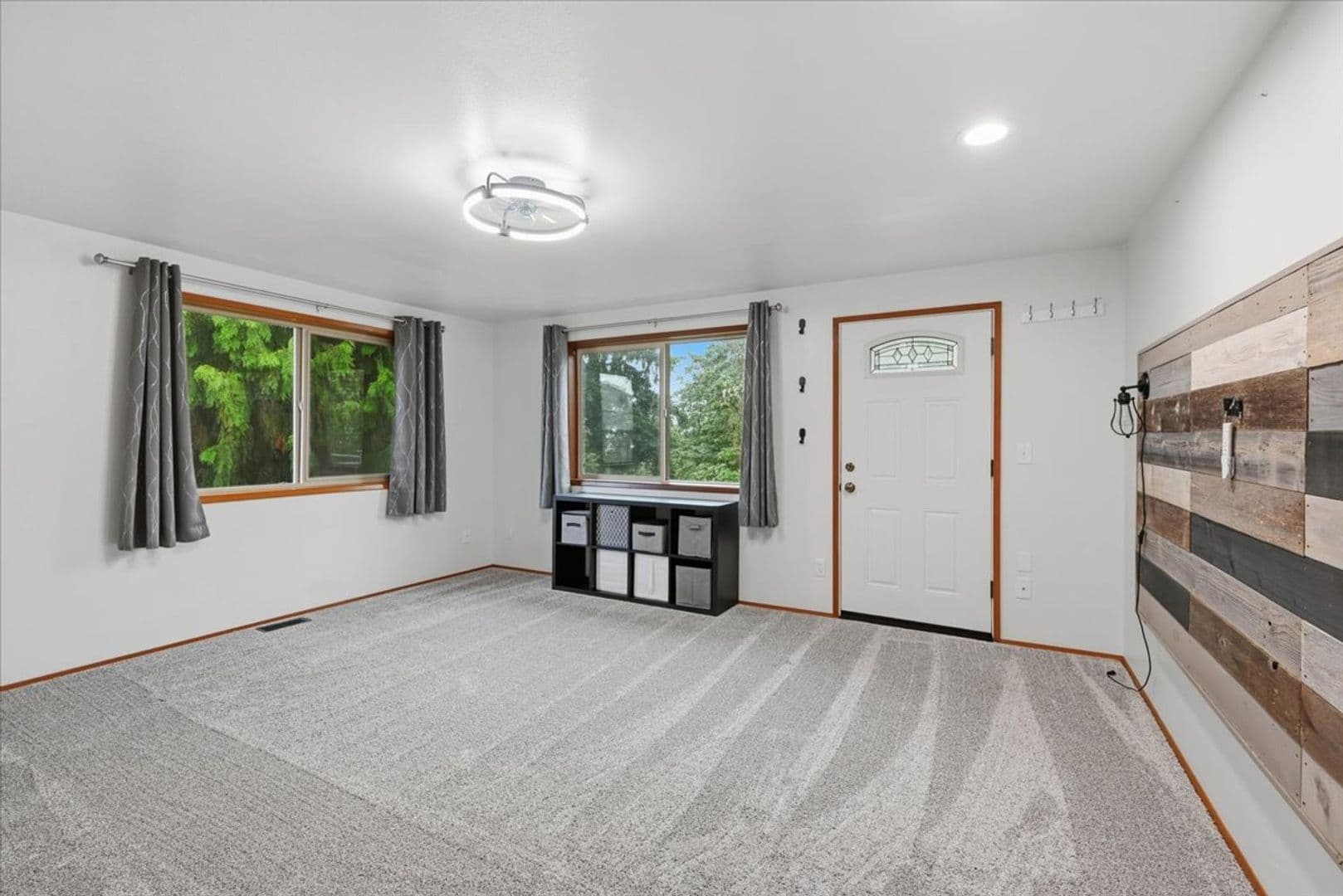 Seattle House: 11048 Lotus Place S