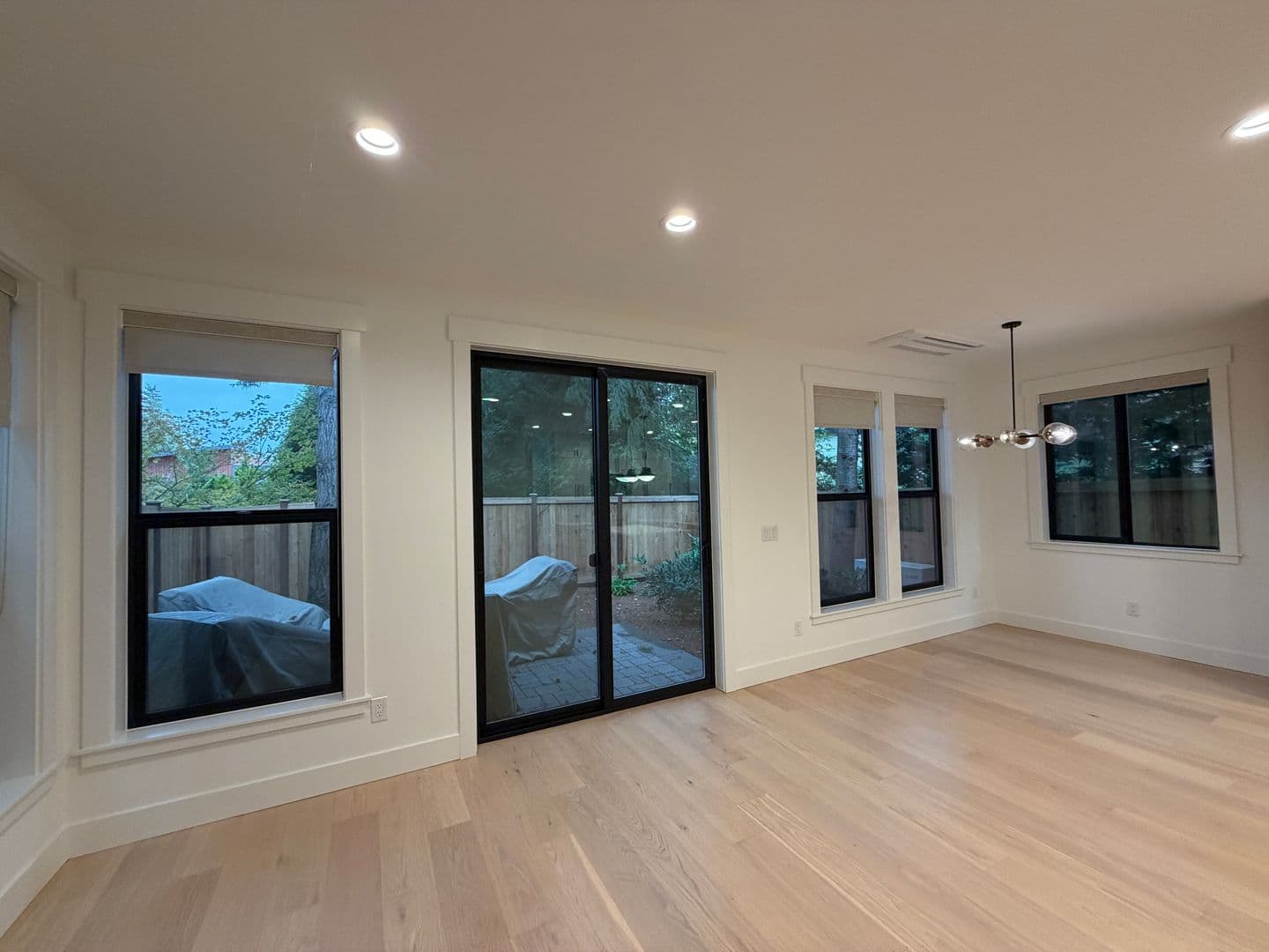 Kirkland House: 8013 131st Place NE