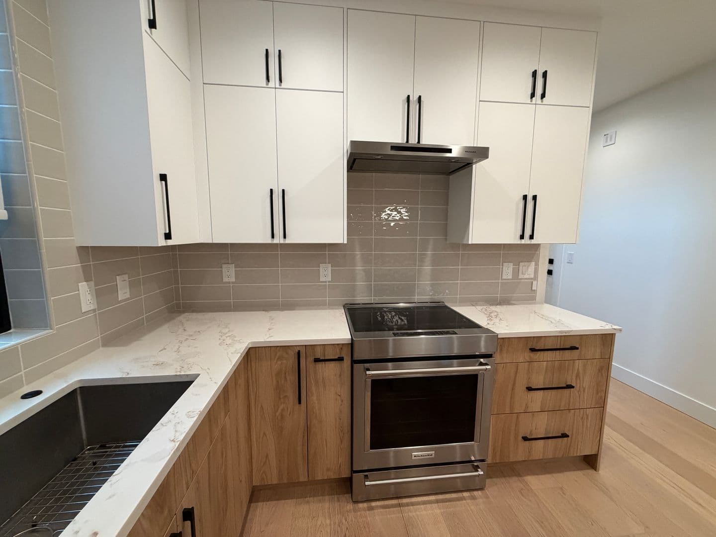 Kirkland House: 8013 131st Place NE