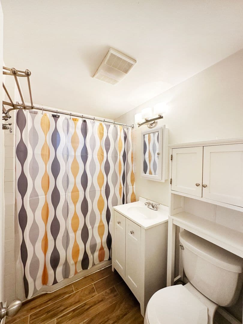 Seattle House: 1111 34th Ave