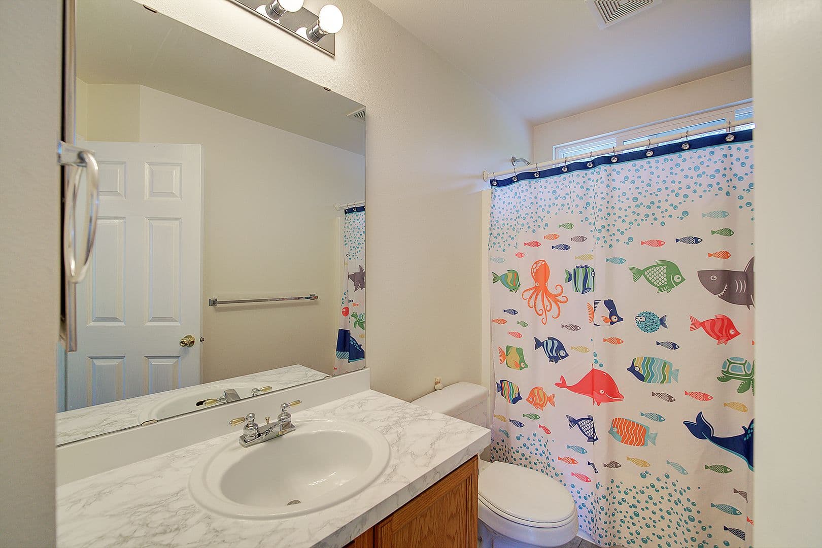 Everett House: 4919 148th Place SE