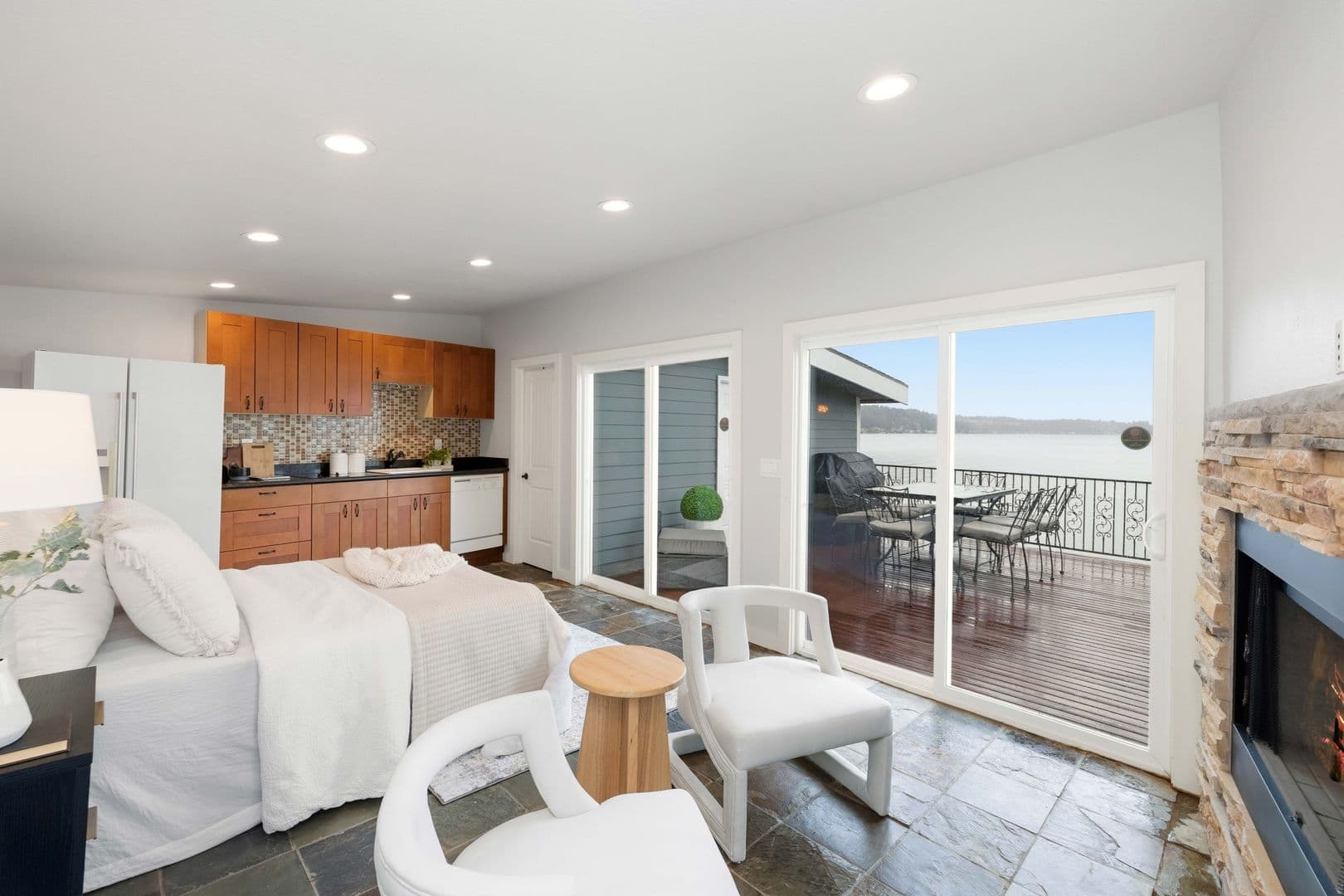 Bellevue House: 17714 SE 40th Place