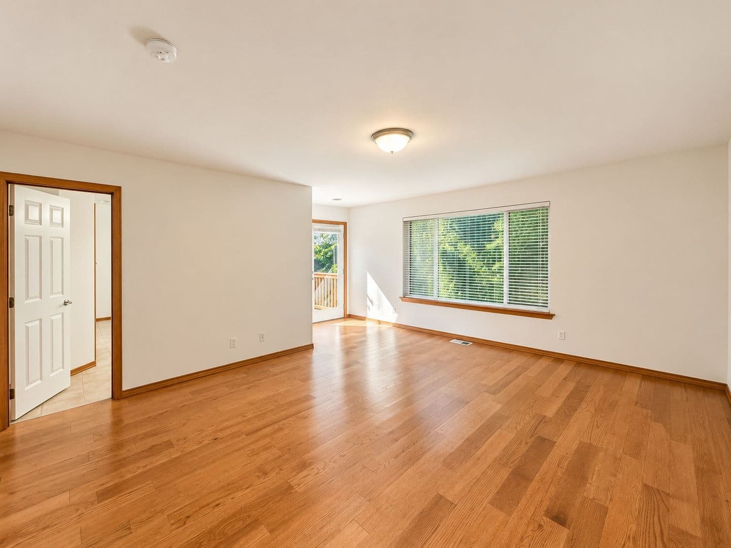 Lynnwood House: 4223 144th Street SW