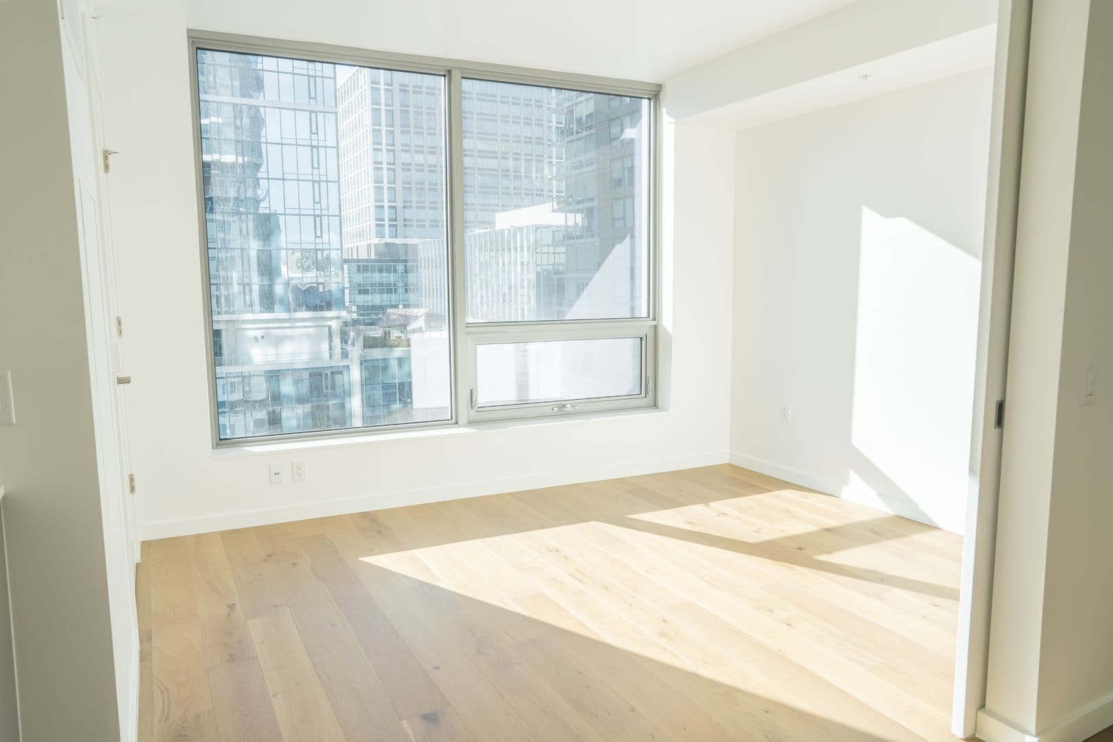 Seattle Condo: 1808 Minor Avenue #1402