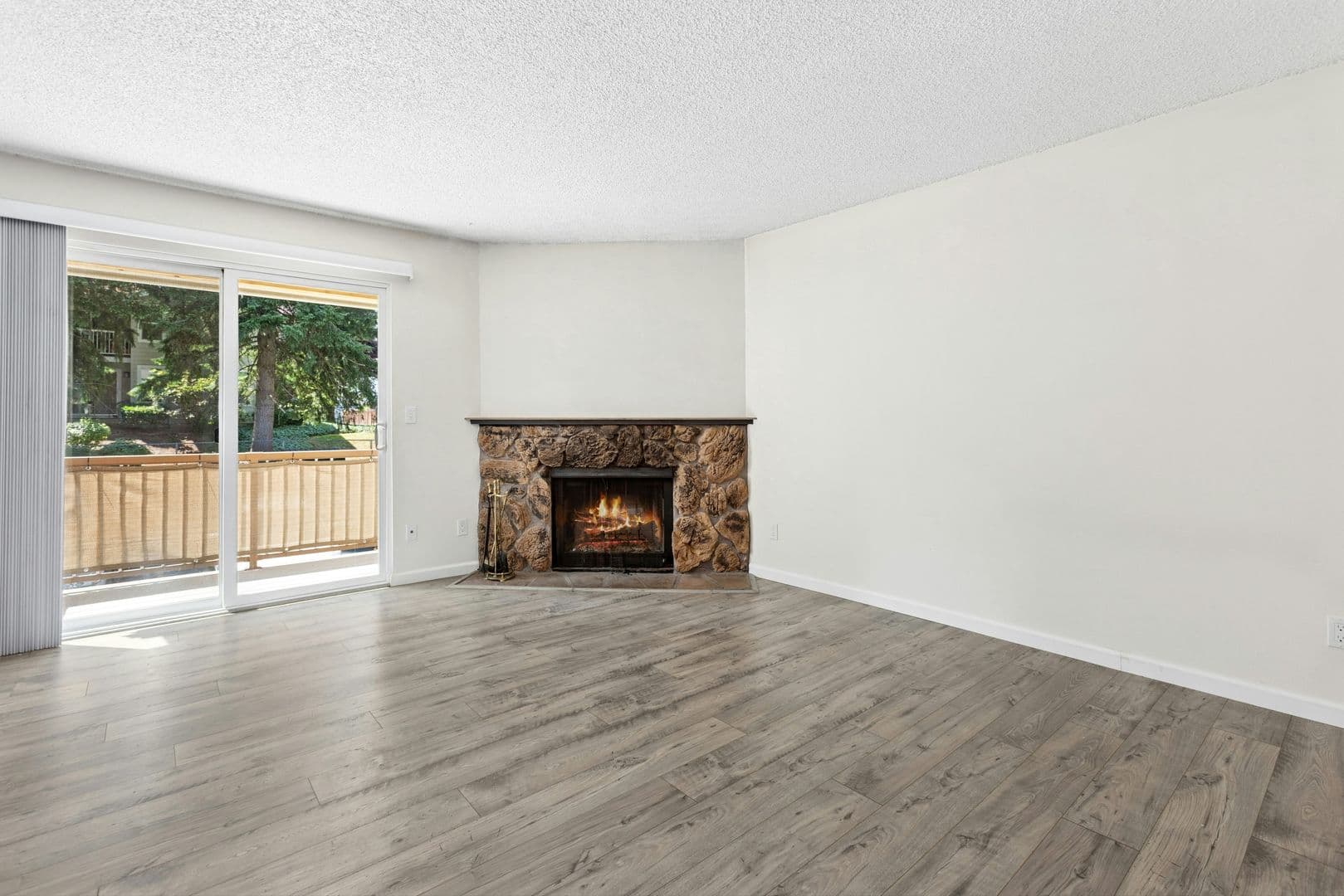 Kirkland Condo: 14136 74th Place NE #C