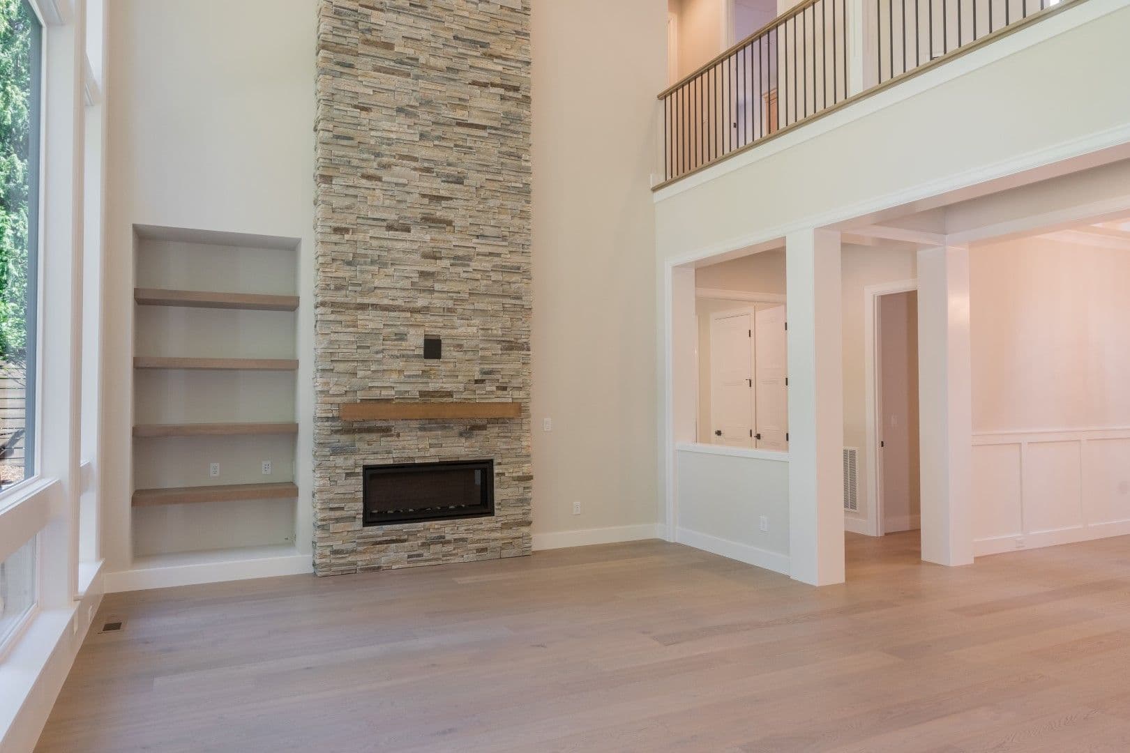 Kirkland House: 10420 NE 112th St