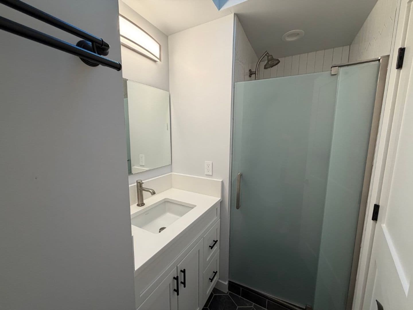 Kirkland House: 11721 NE 75th Place