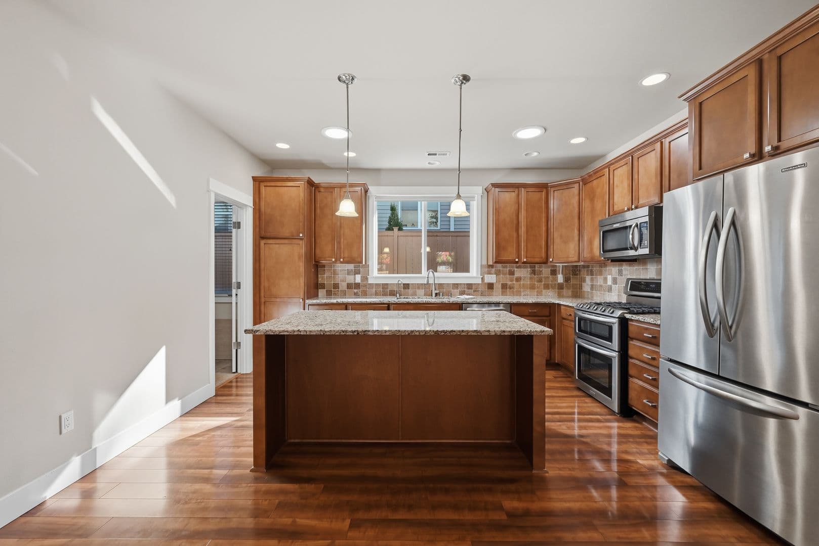 Snoqualmie House: 9329 Hebner Avenue SE