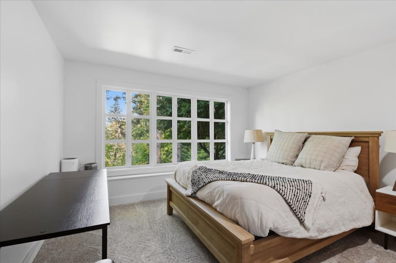 Medina House: 631 84th Avenue NE