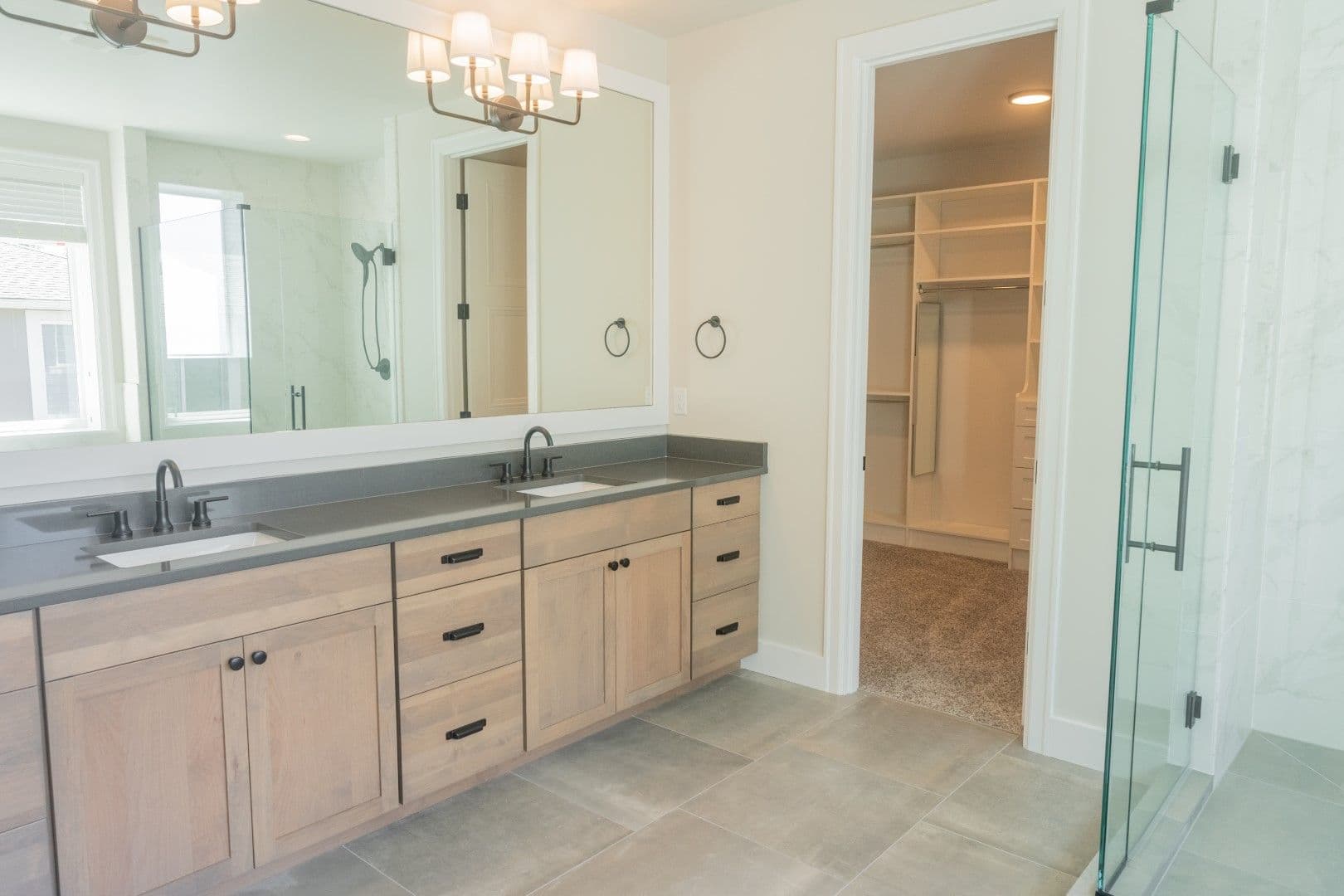 Kirkland House: 10420 NE 112th St