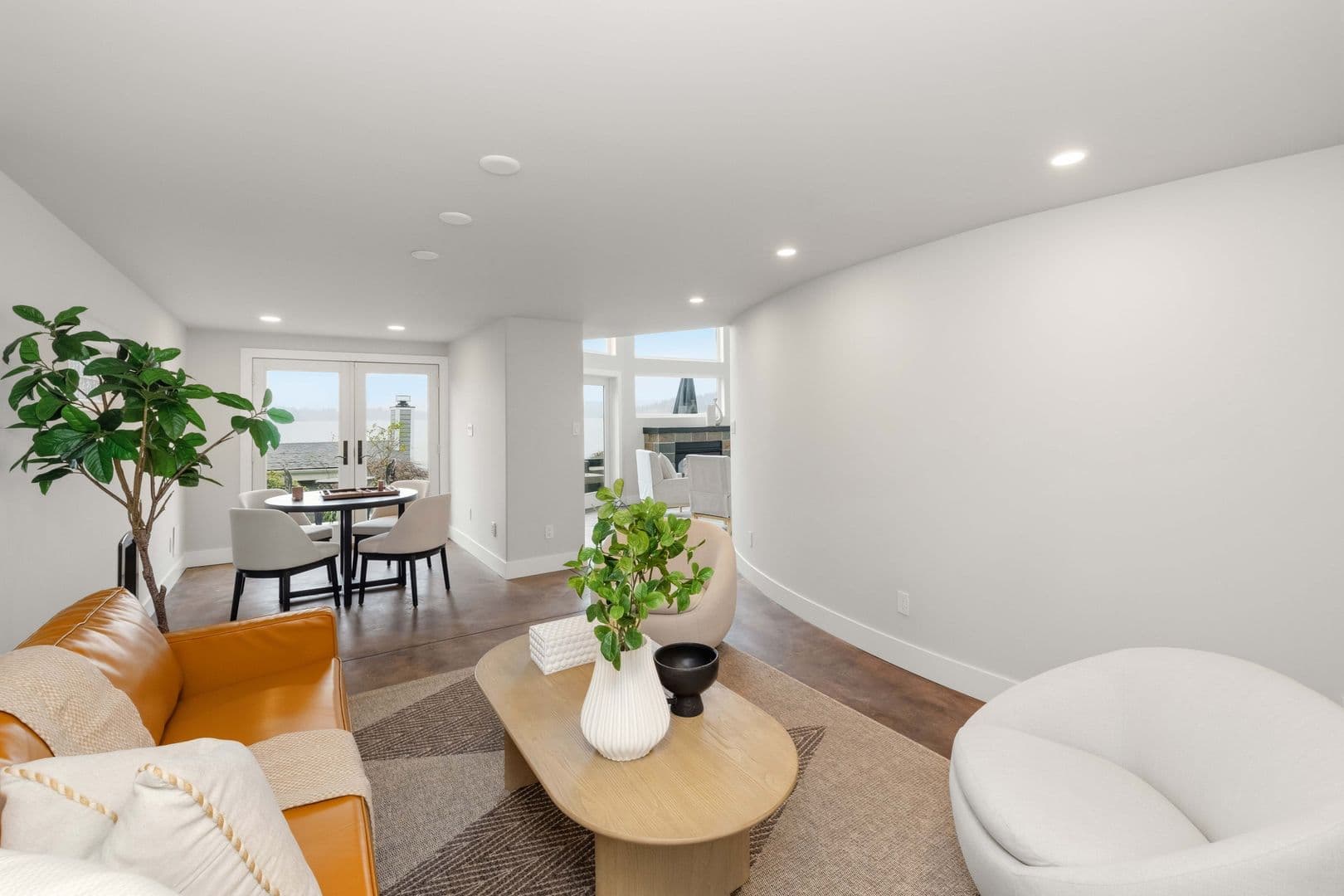 Bellevue House: 17714 SE 40th Place