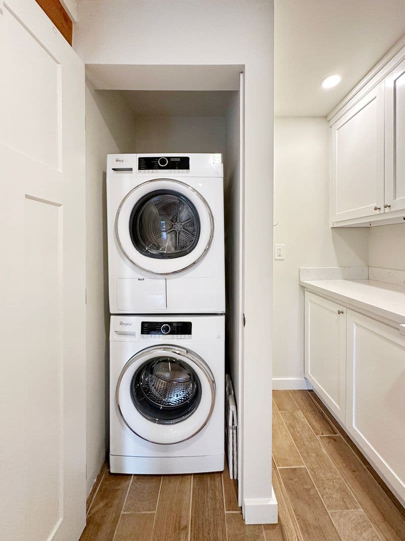 Seattle House: 1111 34th Ave