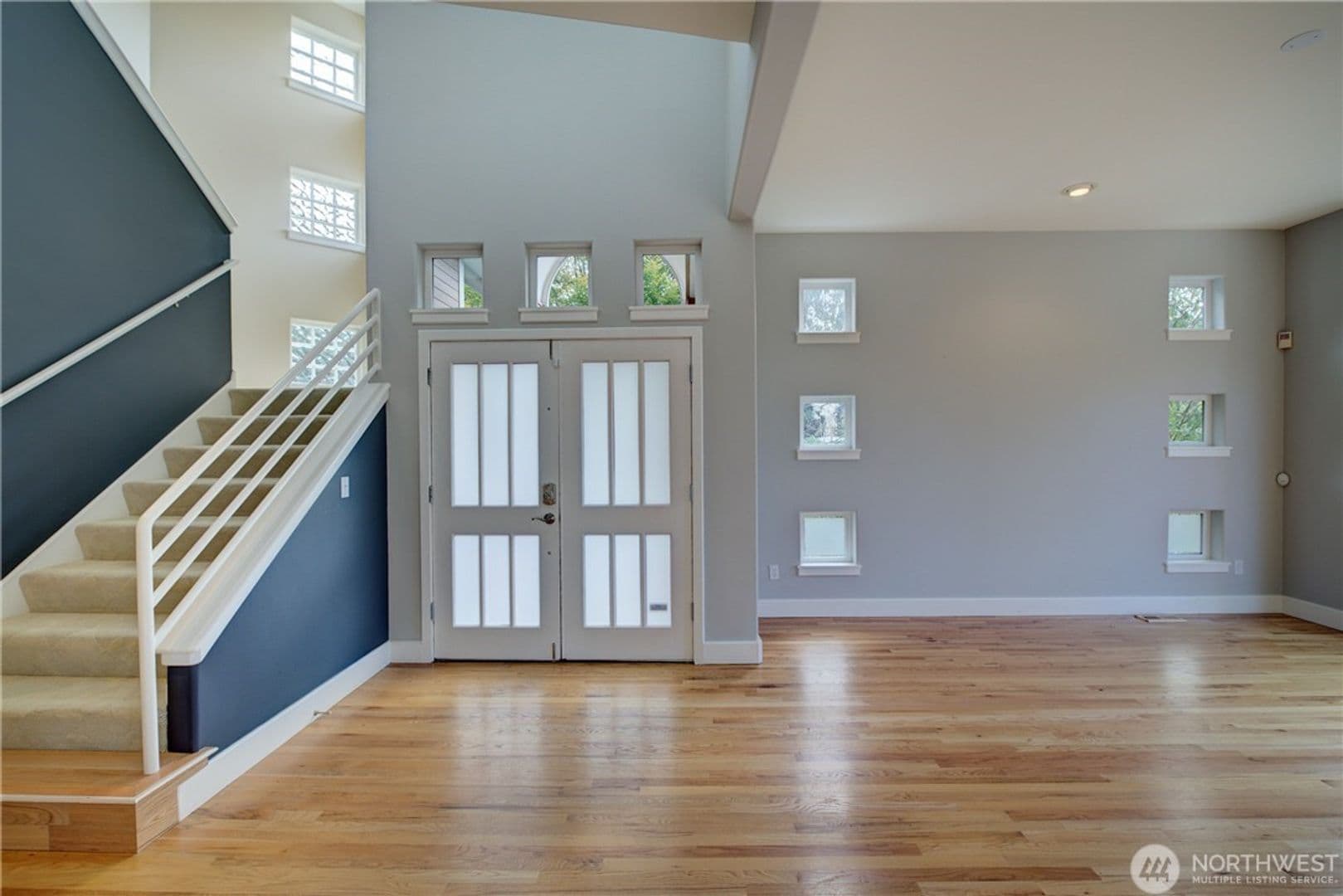 Kirkland House: 9425 110th Place NE
