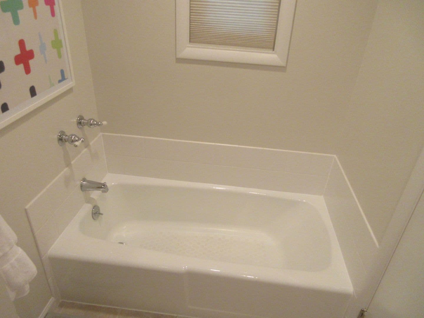 Clyde Hill House: 8831 NE 28th St