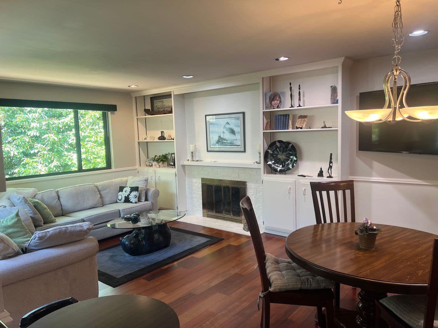 Bellevue House: 6817 129th Pl SE