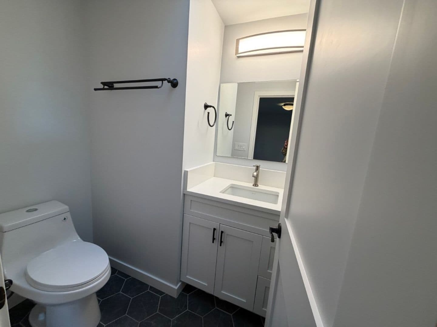 Kirkland House: 11721 NE 75th Place