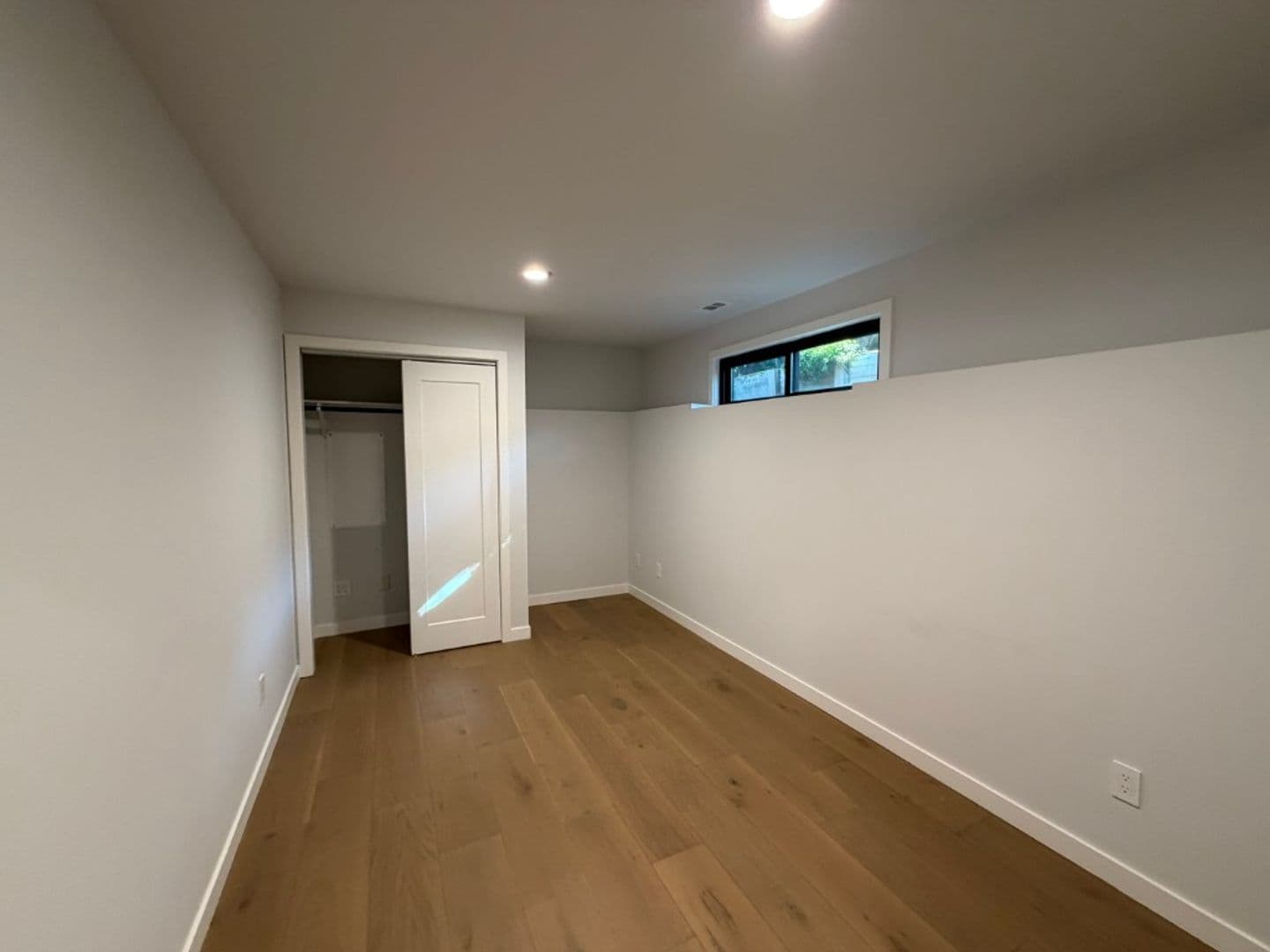 Kirkland House: 11721 NE 75th Place