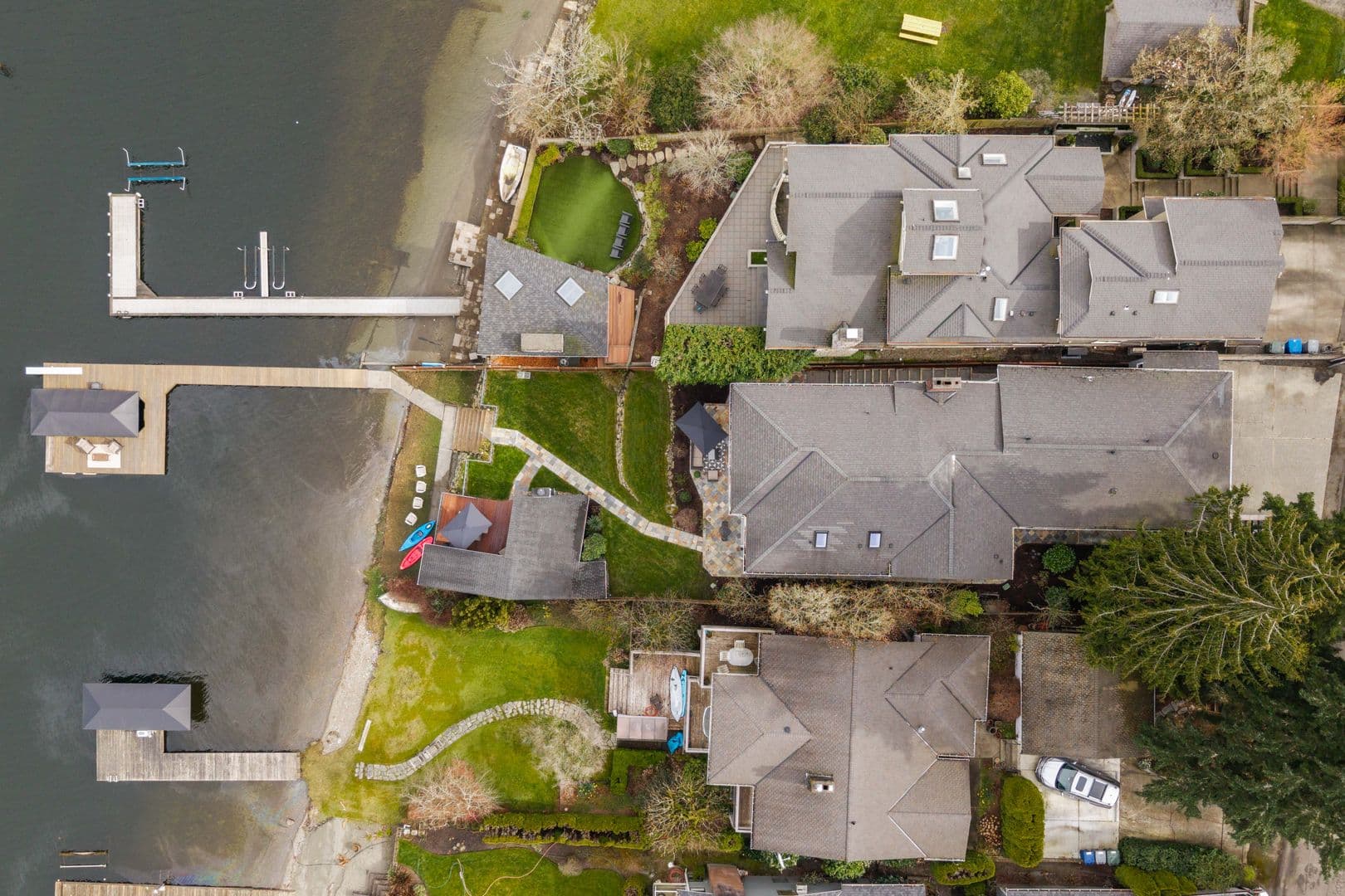 Bellevue House: 17714 SE 40th Place