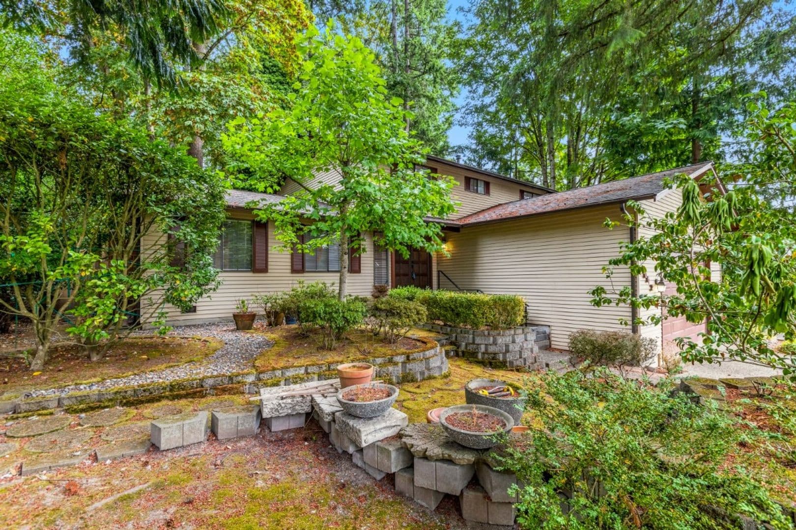 Bothell House: 10612 NE 154th Place