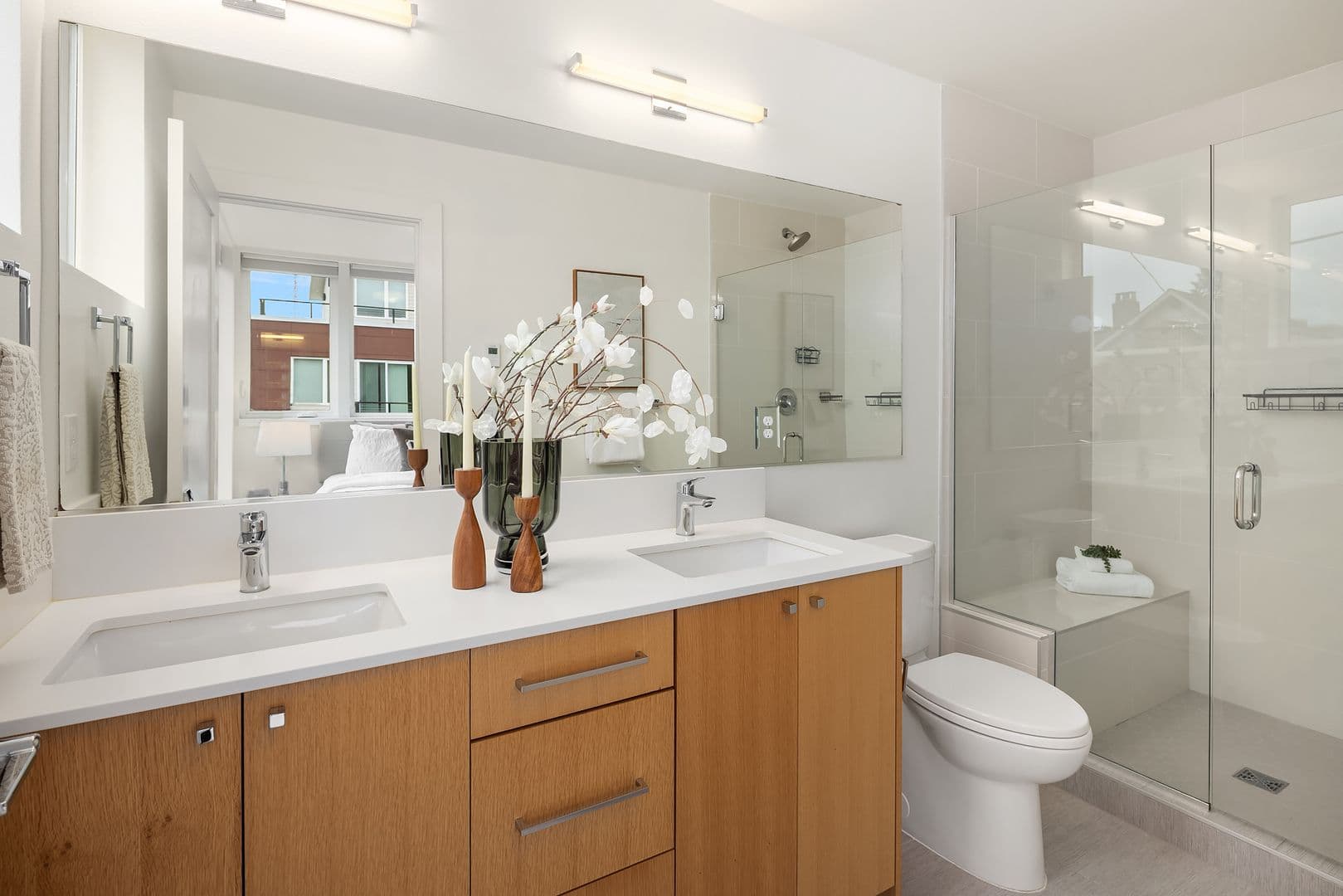 Seattle Townhome: 119 18th Avenue E #A