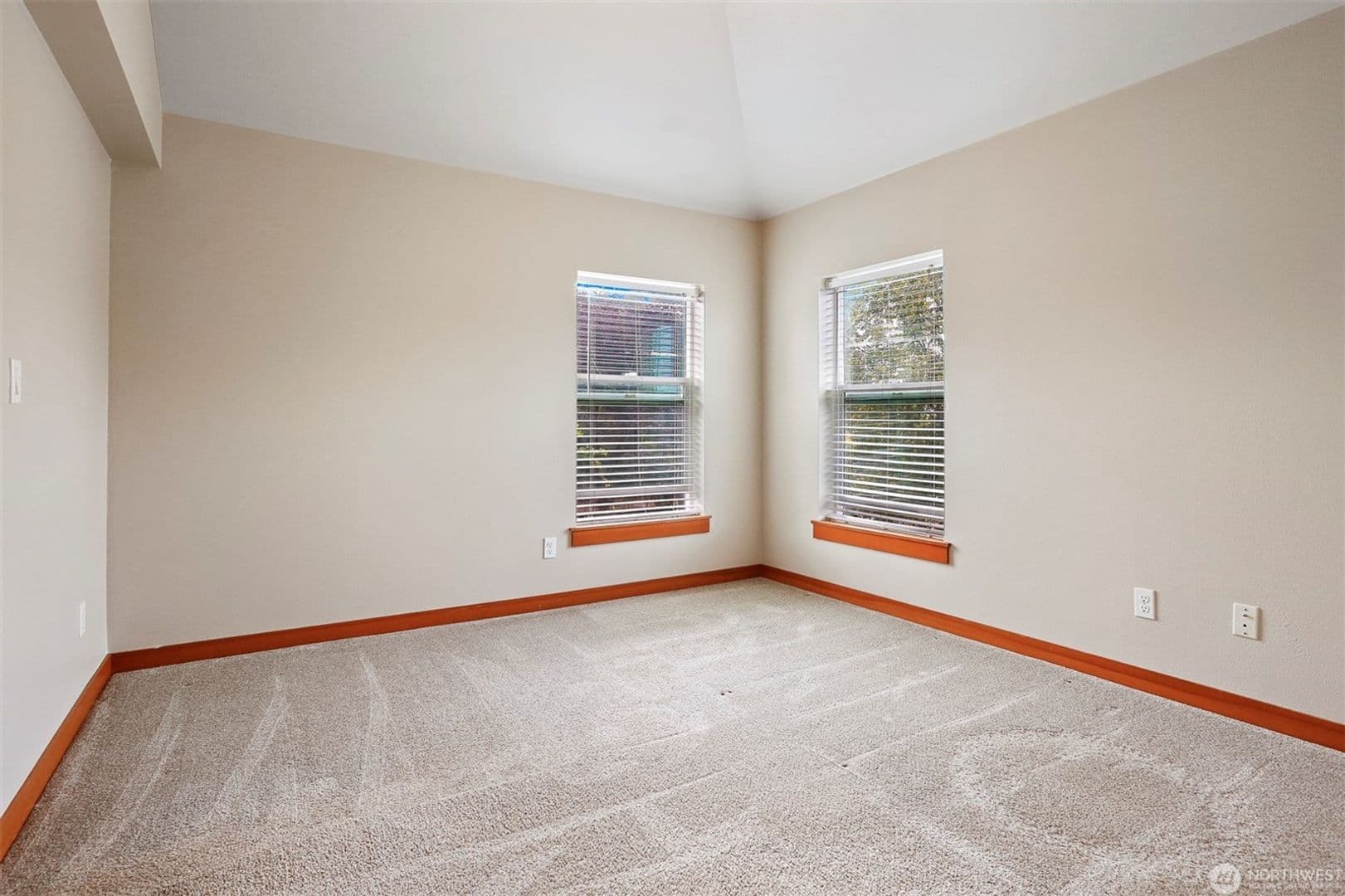 Seattle Townhome: 900 SW Elmgrove St