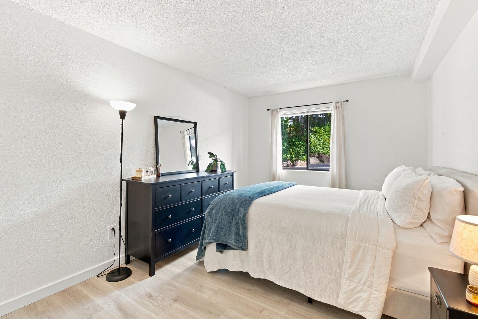 Kirkland Condo: 9926 NE 116th Street #302