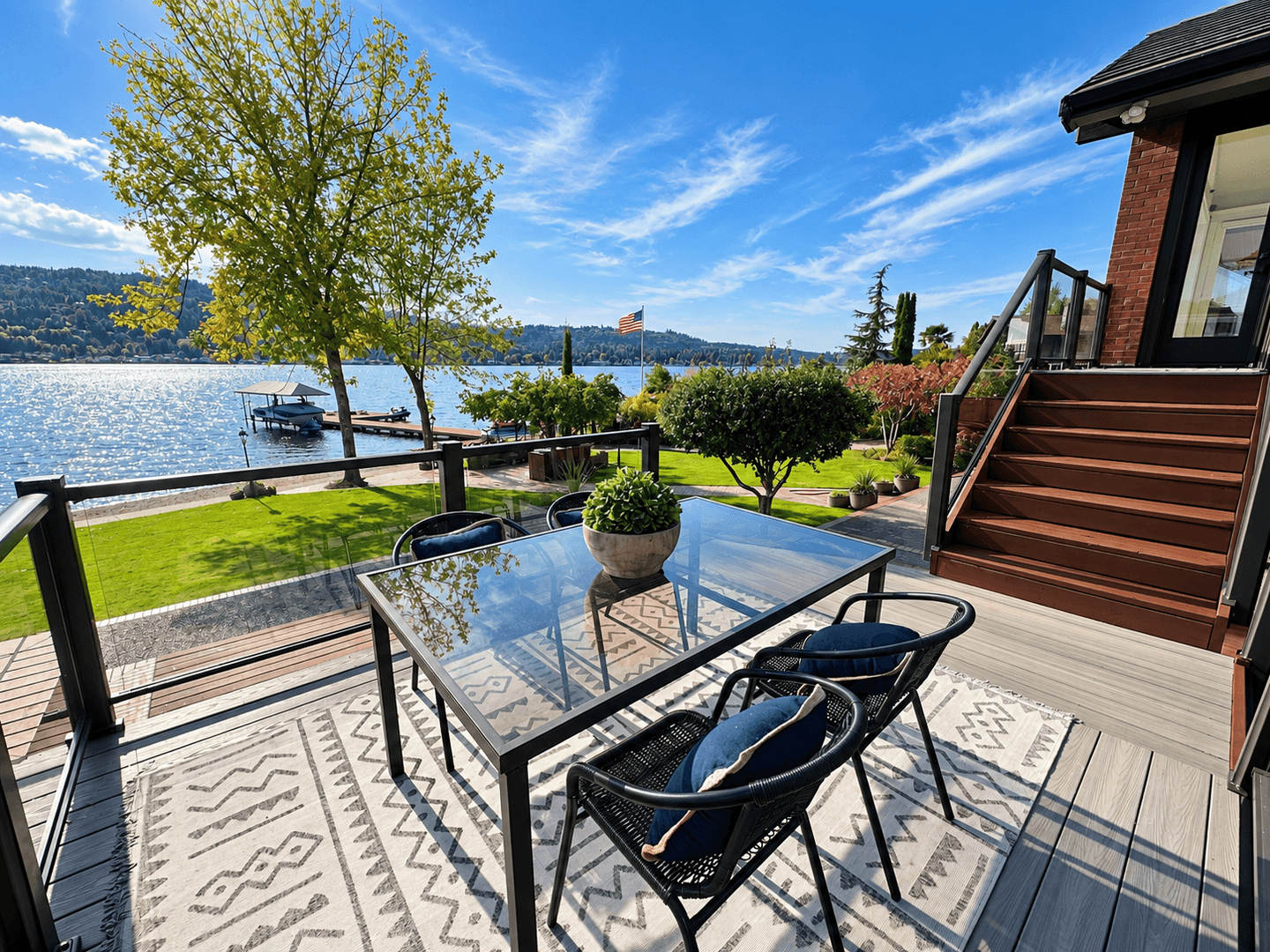 Sammamish House: 4239 206th Avenue SE