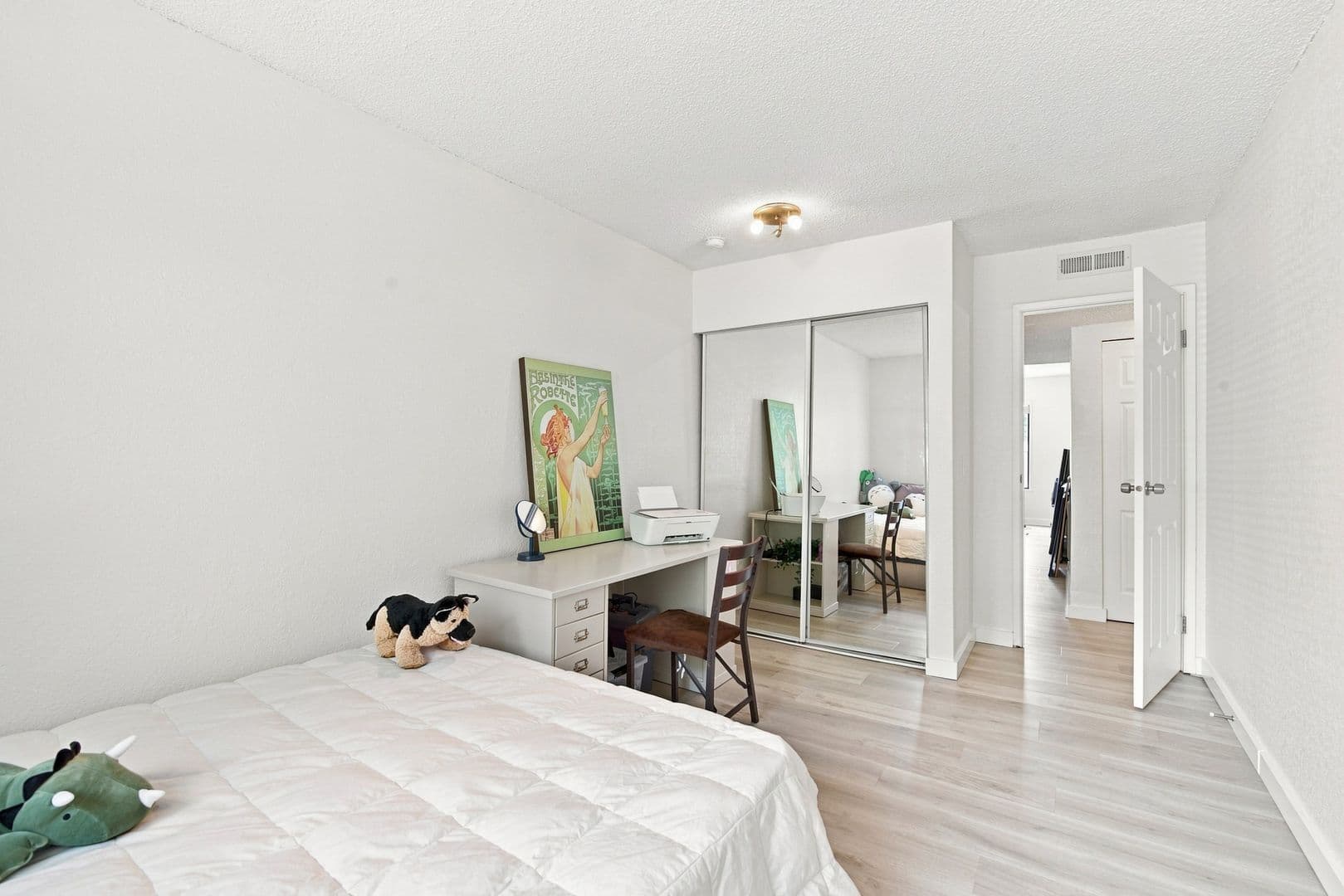 Kirkland Condo: 9926 NE 116th Street #302