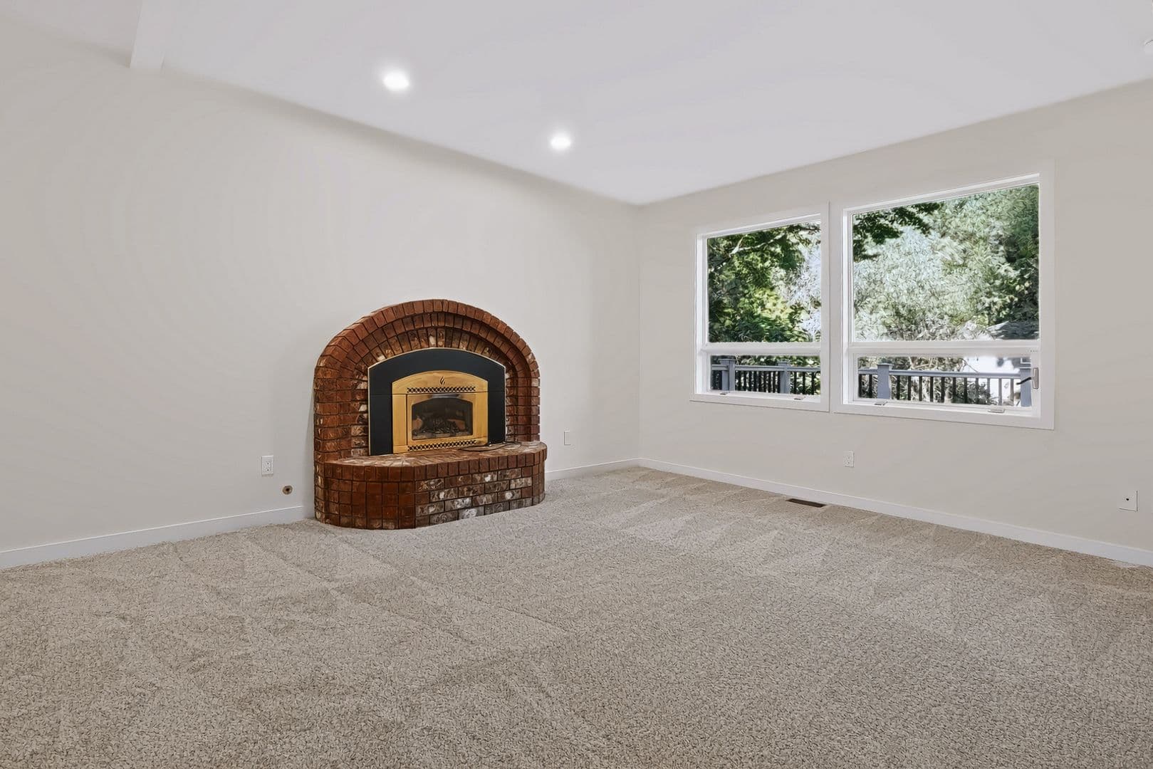 Kirkland House: 10418 114th Place NE