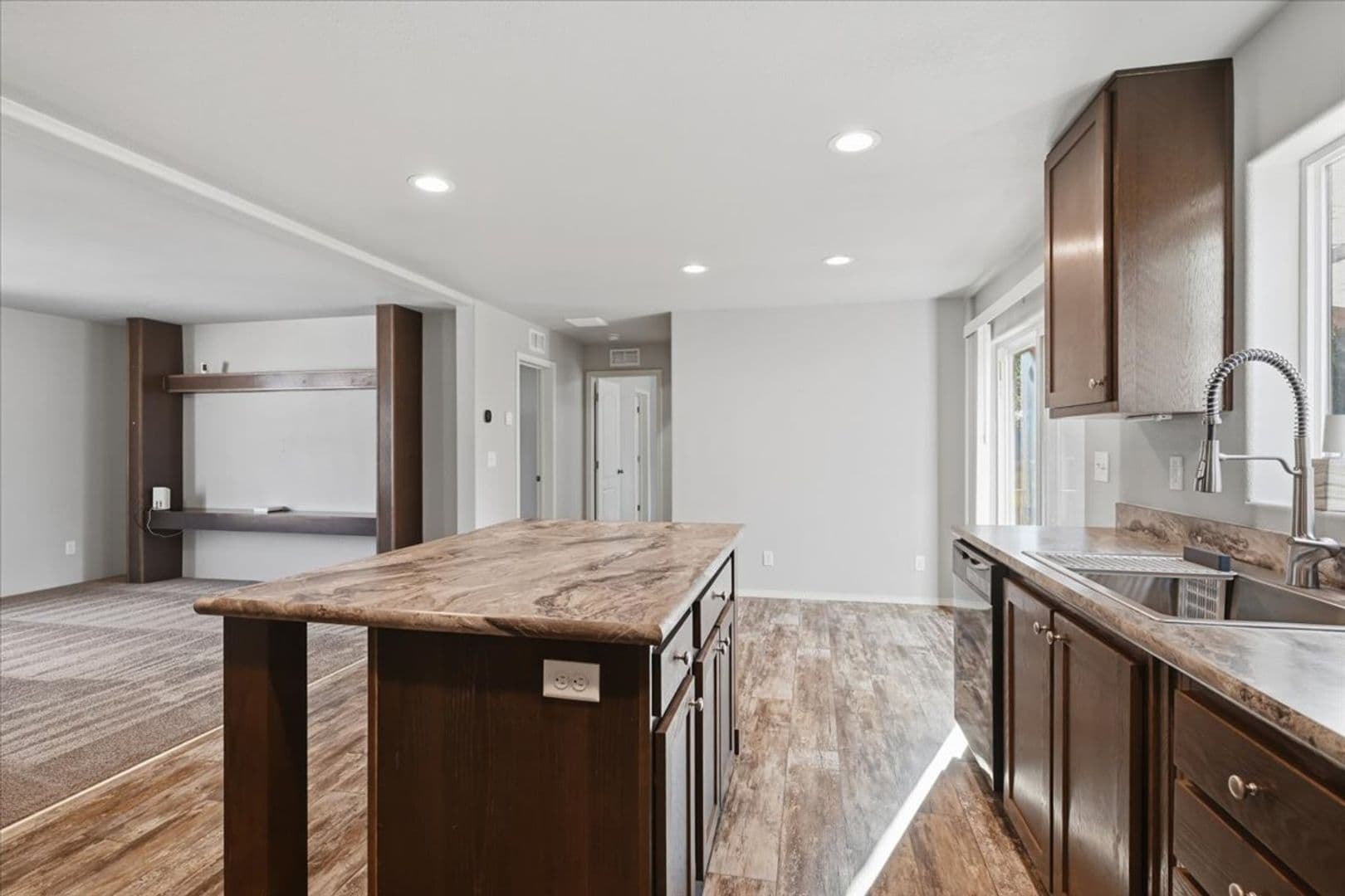 Granite Falls House: 13012 View Place