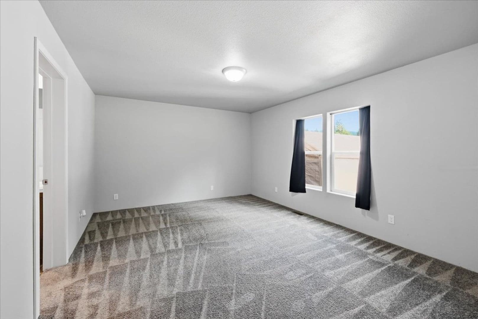 Granite Falls House: 13012 View Place