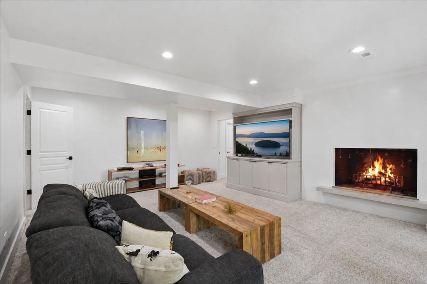 Medina House: 631 84th Avenue NE