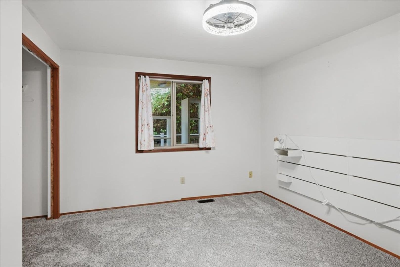 Seattle House: 11048 Lotus Place S