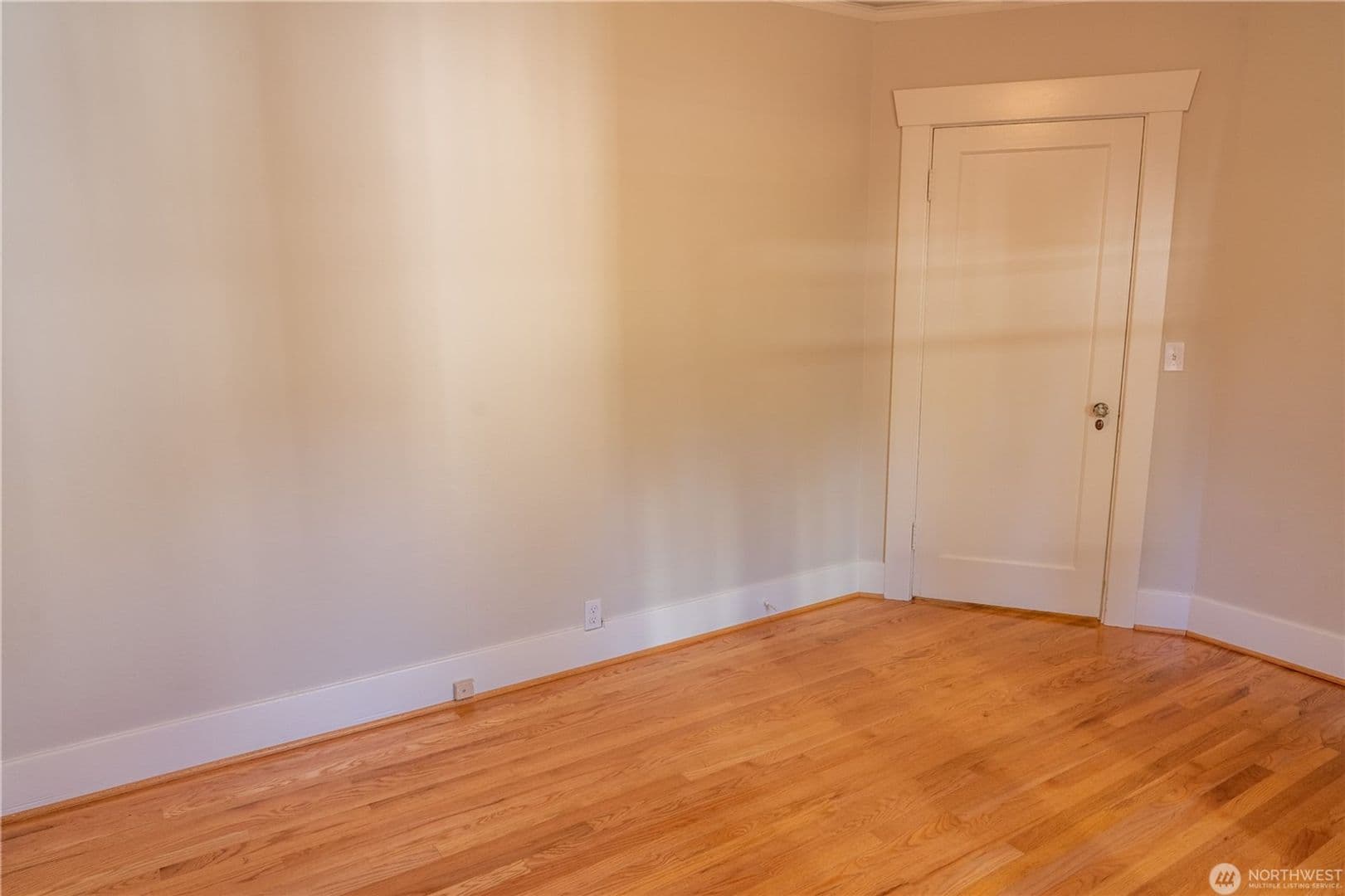 Seattle House: 6910 37th Ave SW