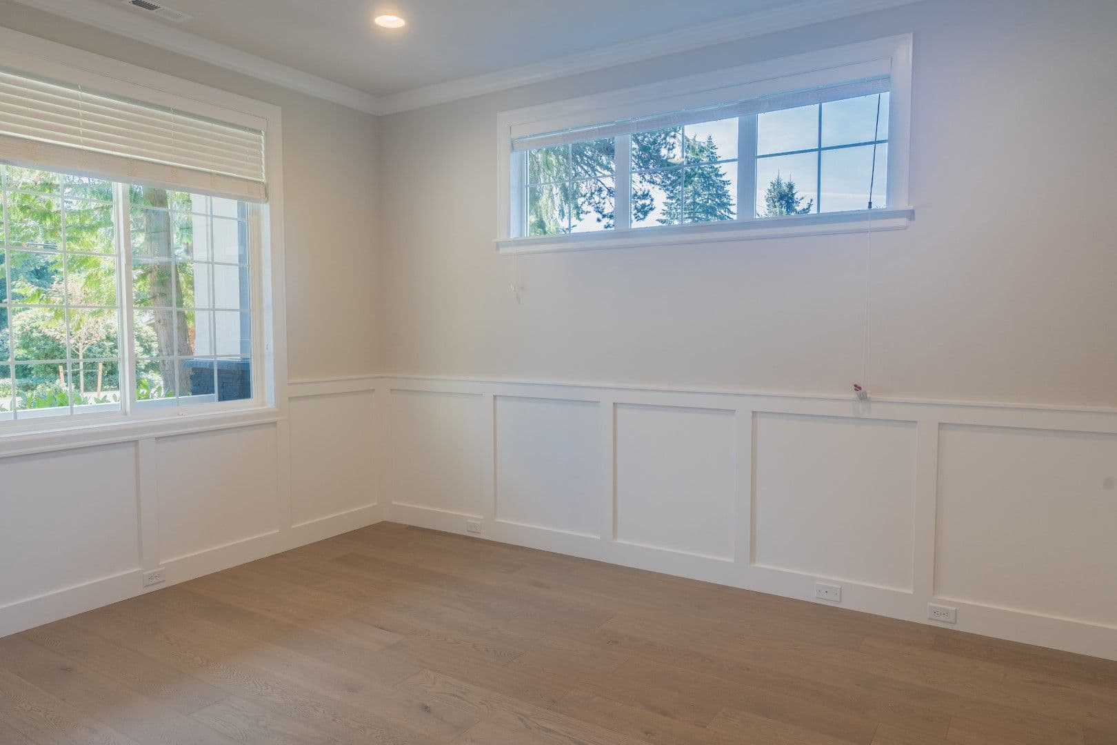 Kirkland House: 10420 NE 112th St