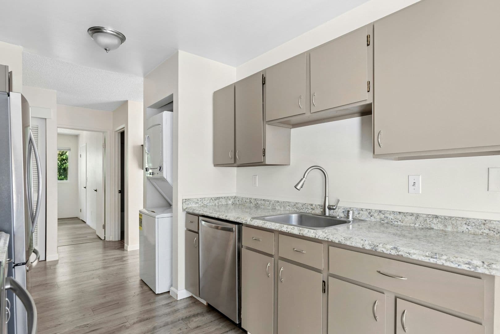 Kirkland Condo: 14136 74th Place NE #C