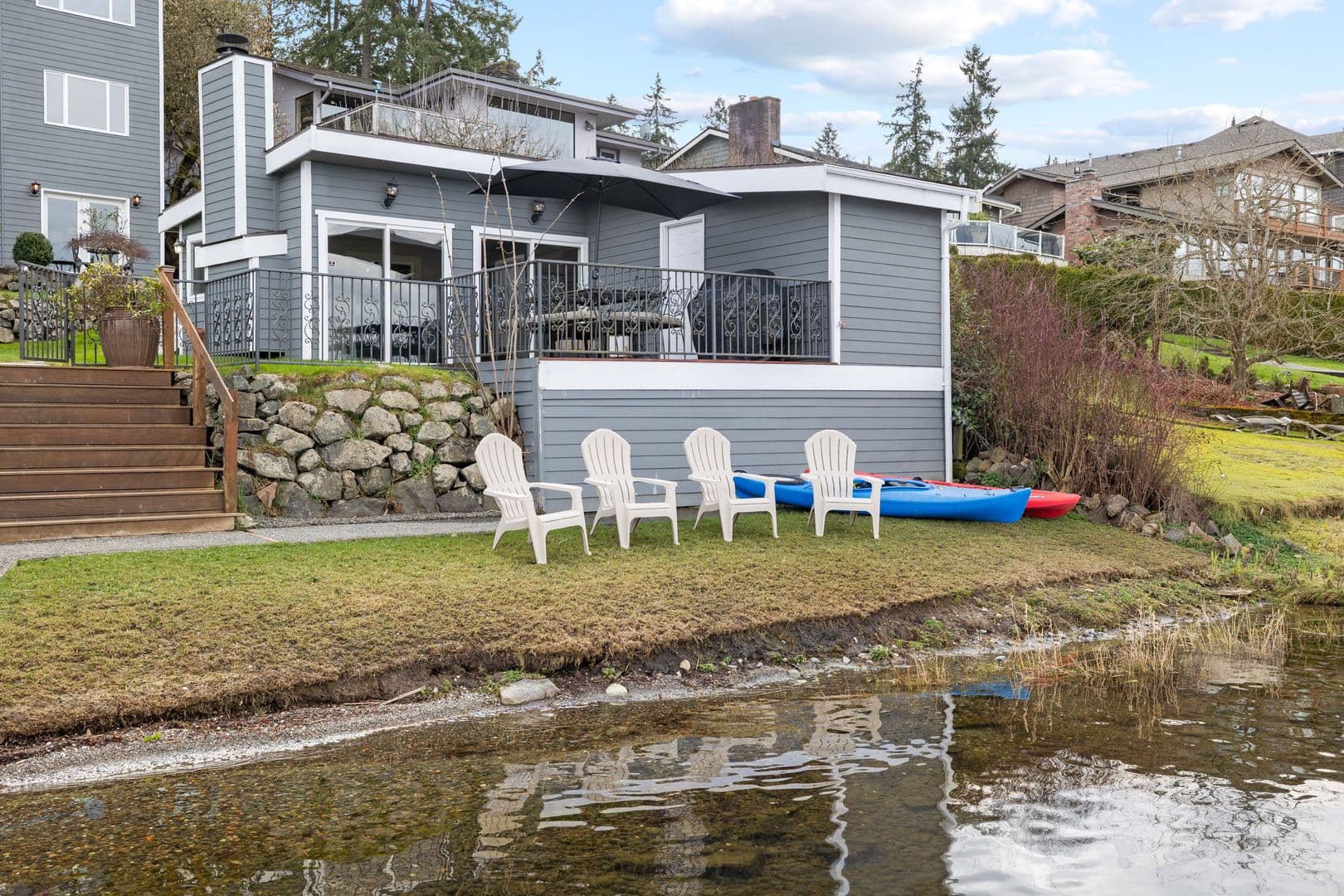 Bellevue House: 17714 SE 40th Place