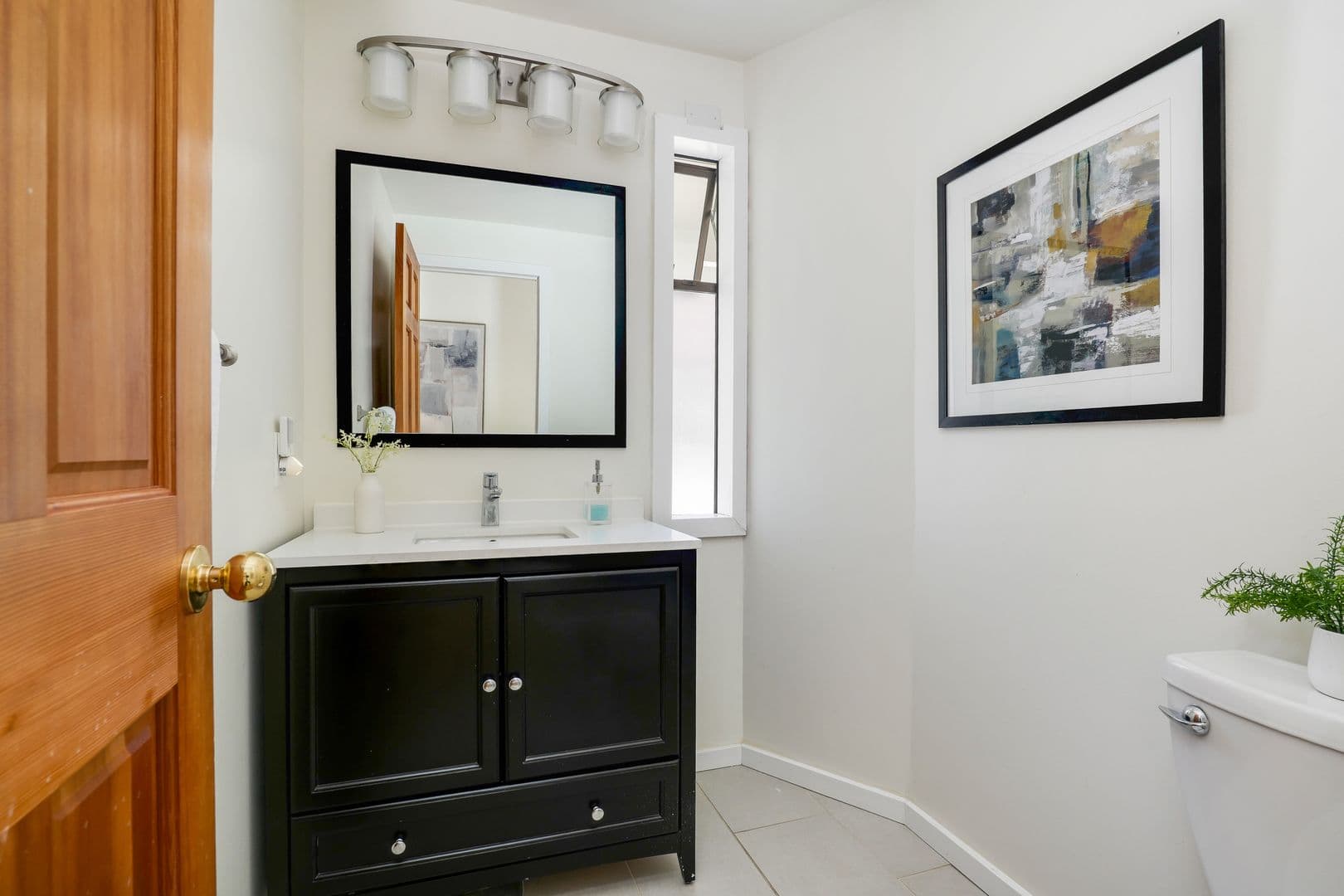 Clyde Hill House: 8808 NE 14th Street