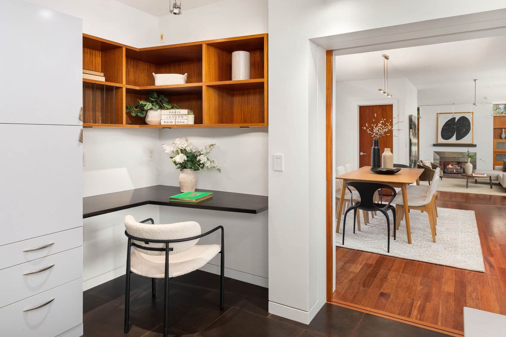 Yarrow Point House: 4218 92nd Avenue NE