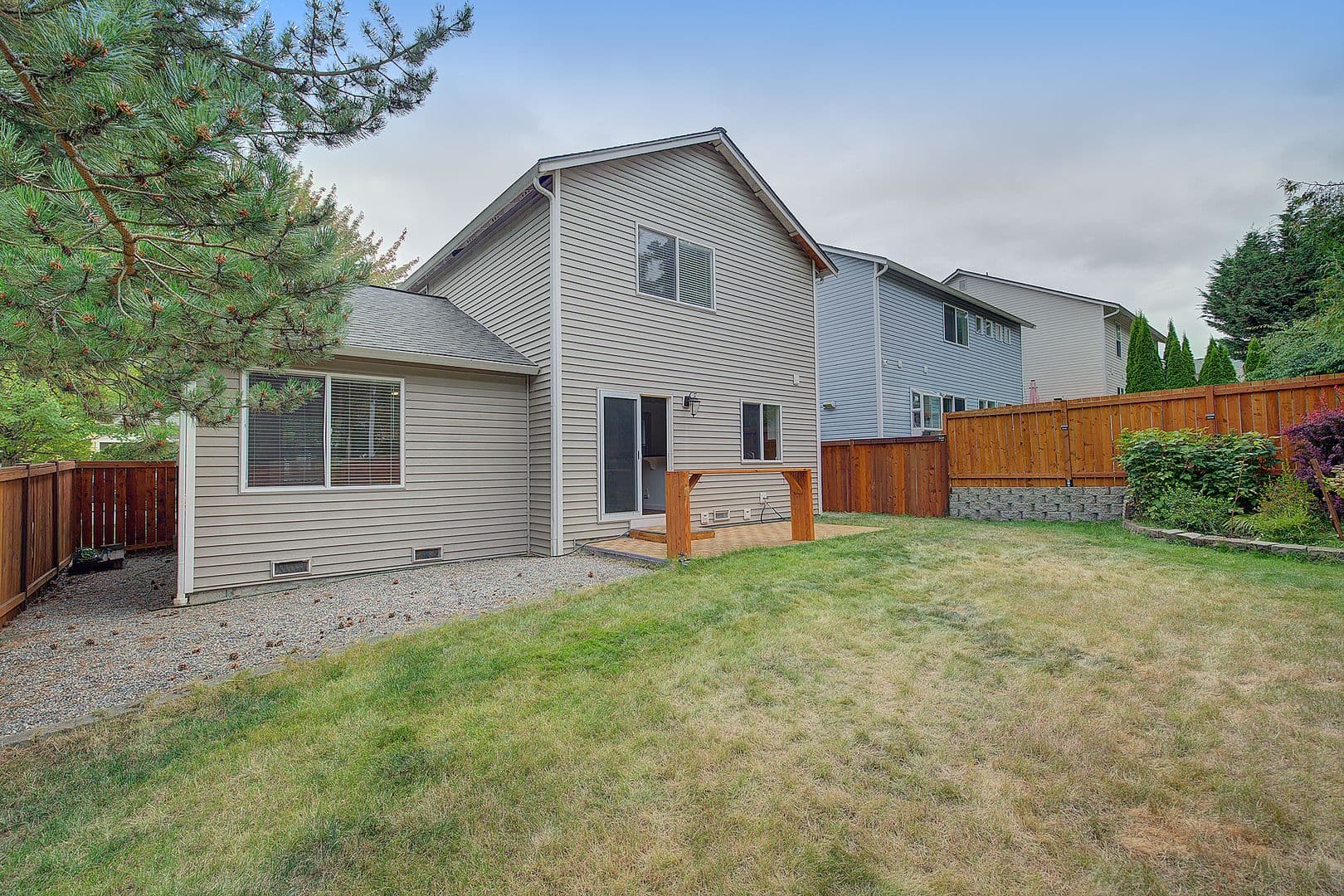 Everett House: 4919 148th Place SE