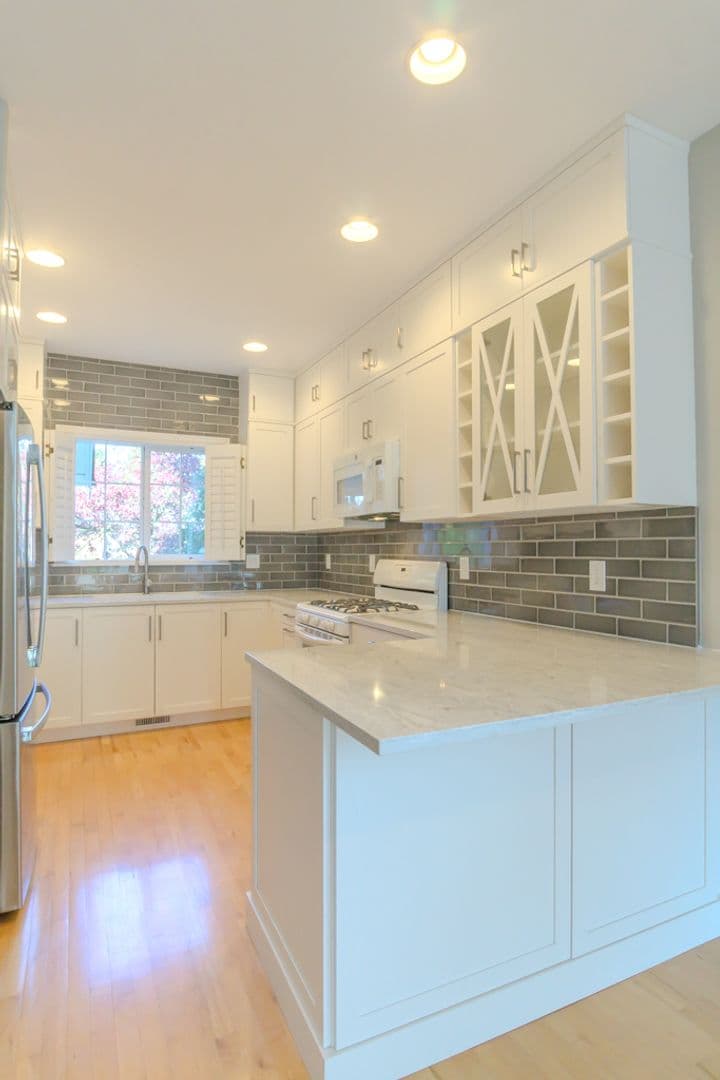 Seattle Townhome: 2761 NW 65th Street